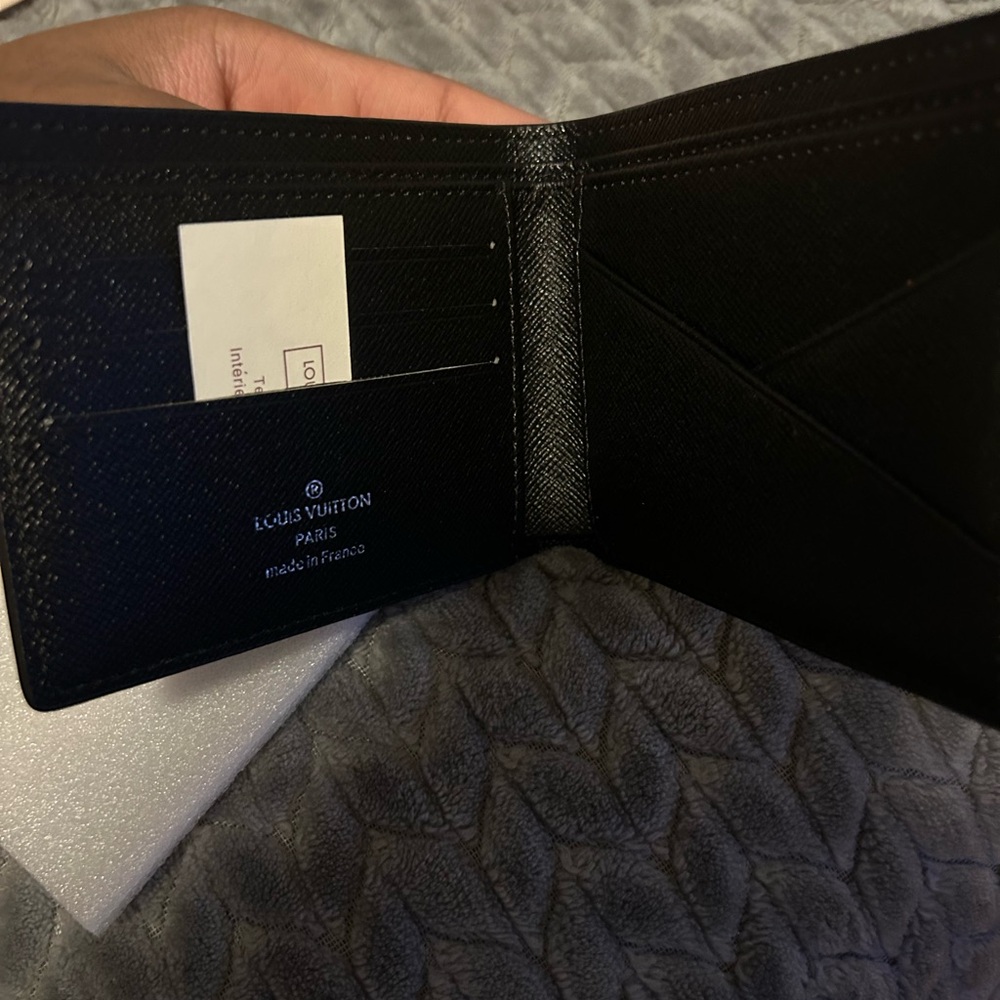 Lv Wallets - image 3